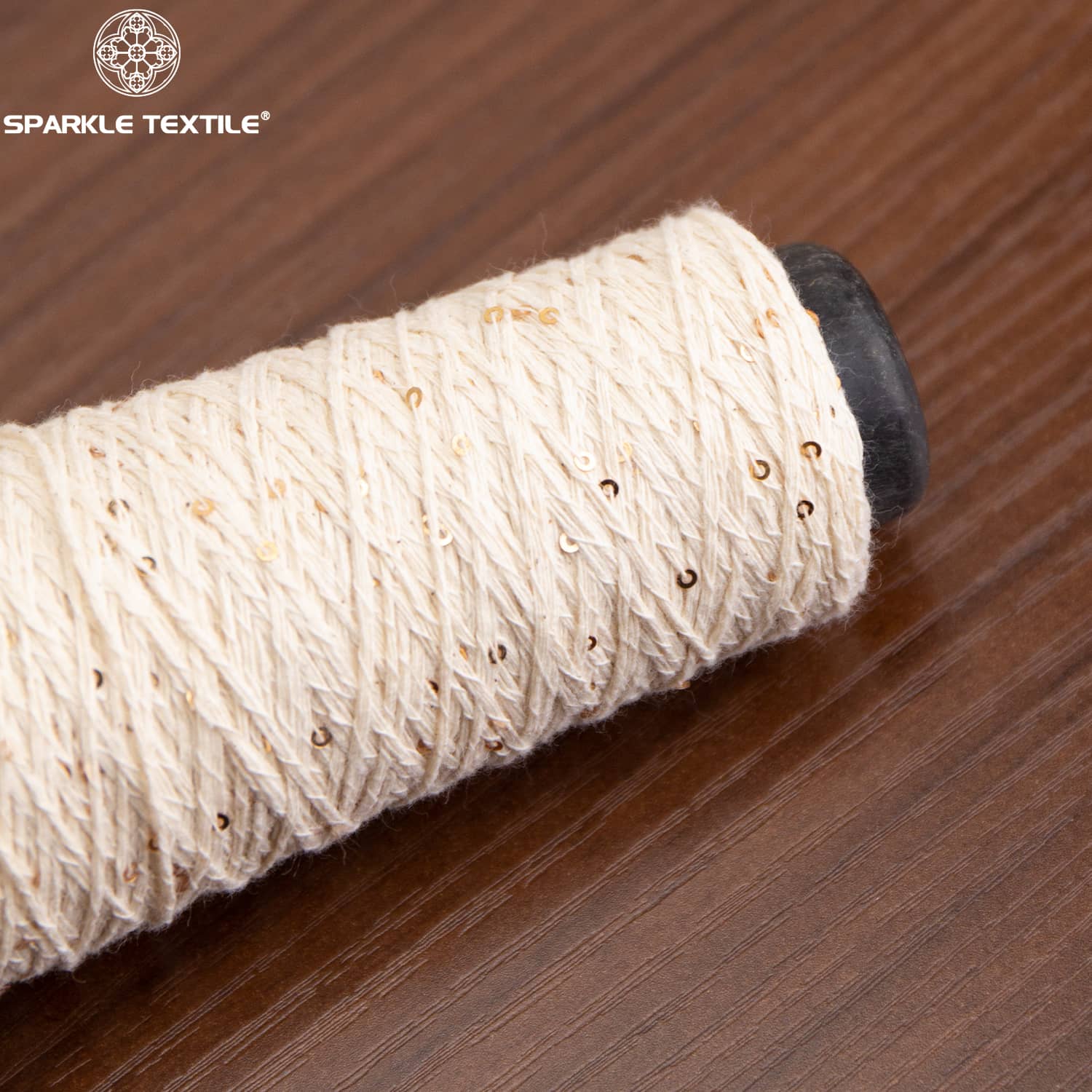 Beige Base Mini Glitter Sequin Fancy Yarn Cotton Polyester Blended Yarn Small Round Sequins Yarn for Fabric Knitting Weaving