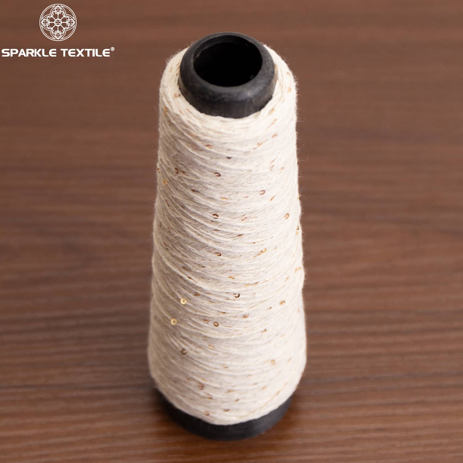 Beige Base Mini Glitter Sequin Fancy Yarn Cotton Polyester Blended Yarn Small Round Sequins Yarn for Fabric Knitting Weaving