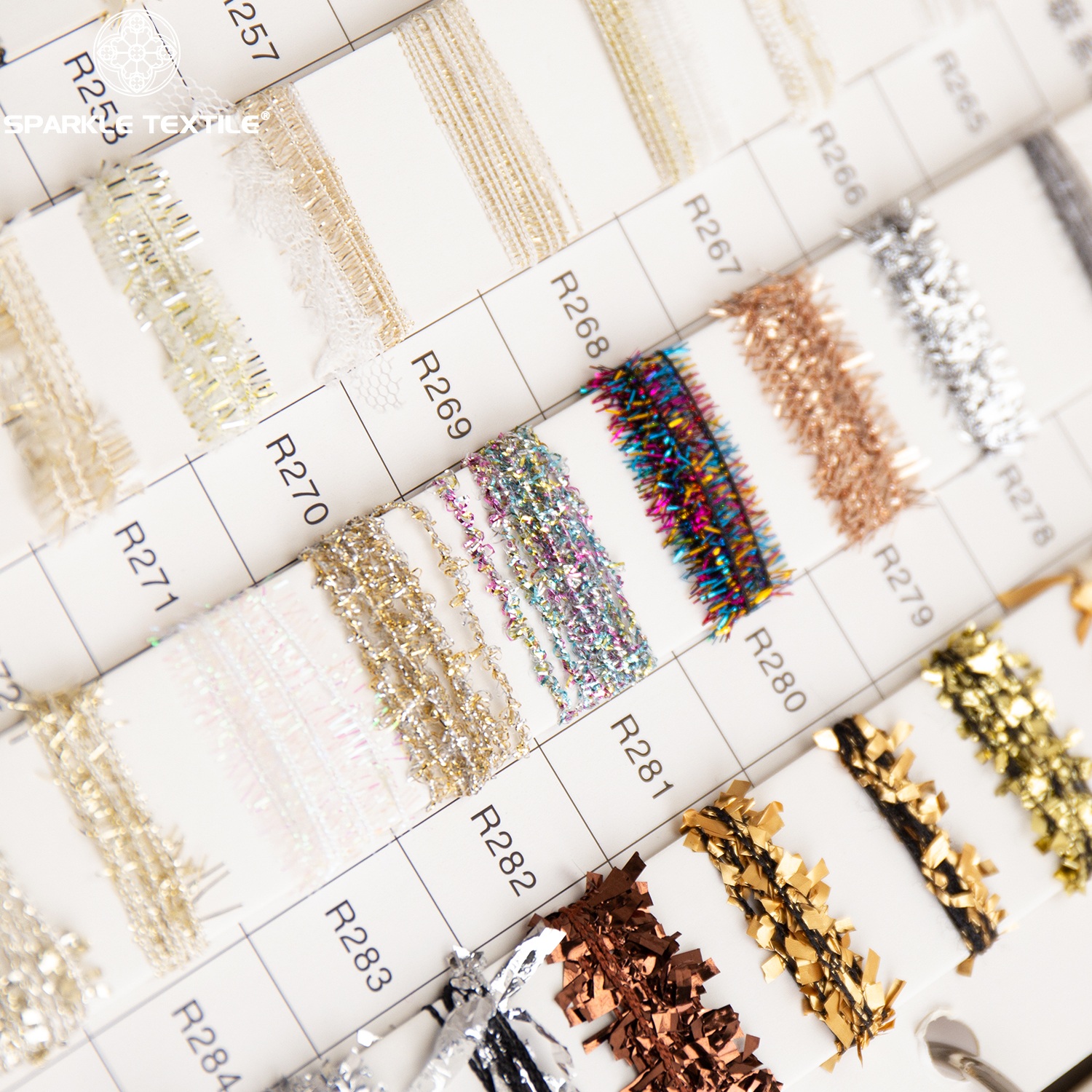 Metallic Lurex Dragonfly Feather Yarn Gold White Fancy Novelty Yarn for Tweed Garment