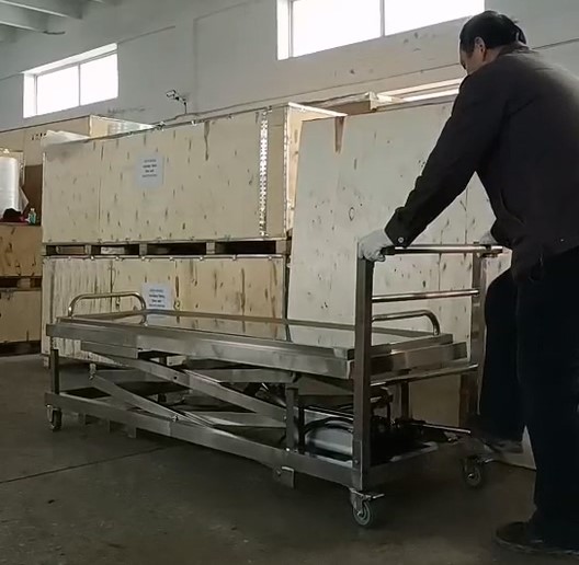Test of Mortuary Manual Lift and Electric Lift