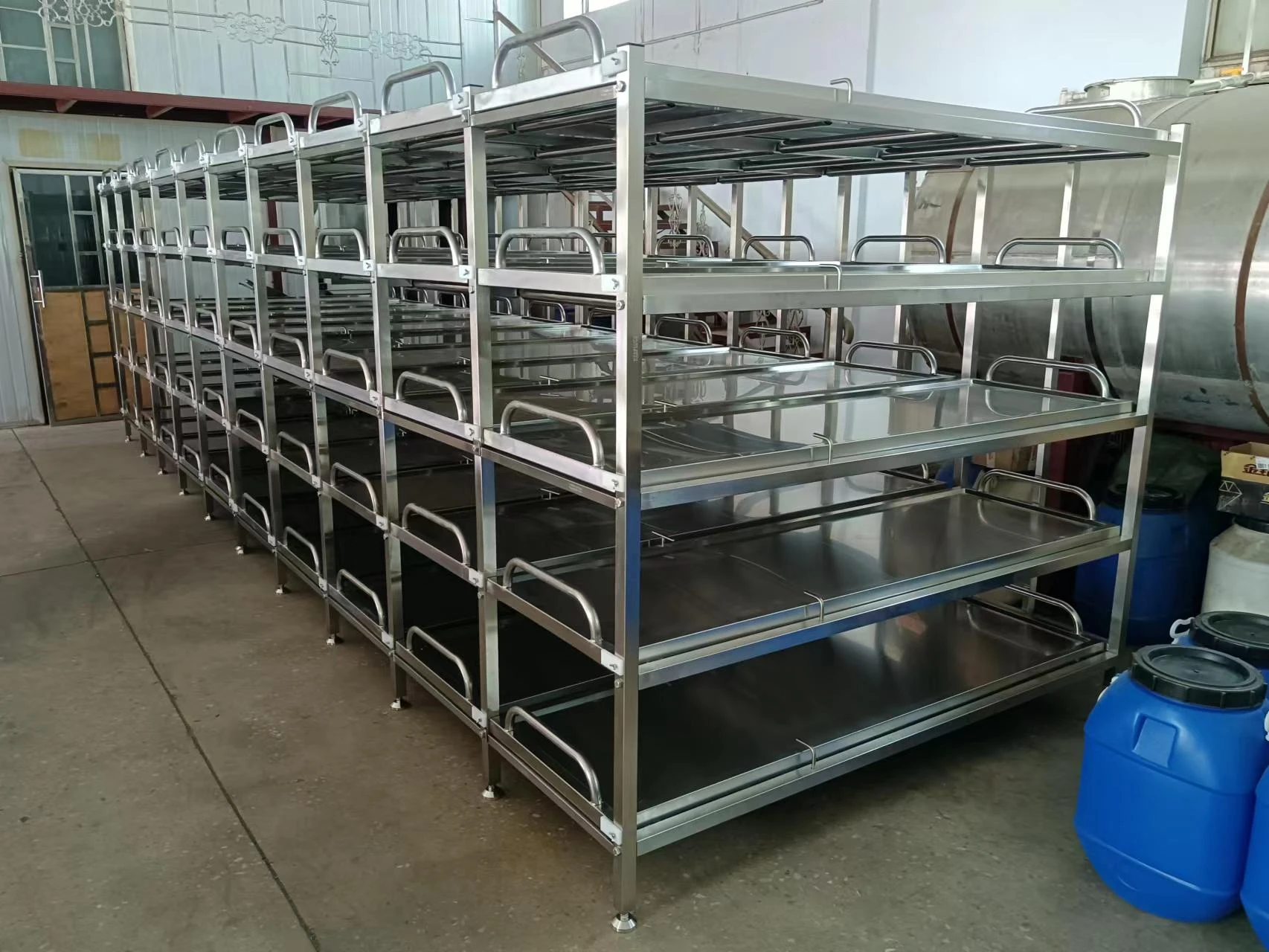 Roundfin RD-B-12 Mortuary Corpses Storage Rack