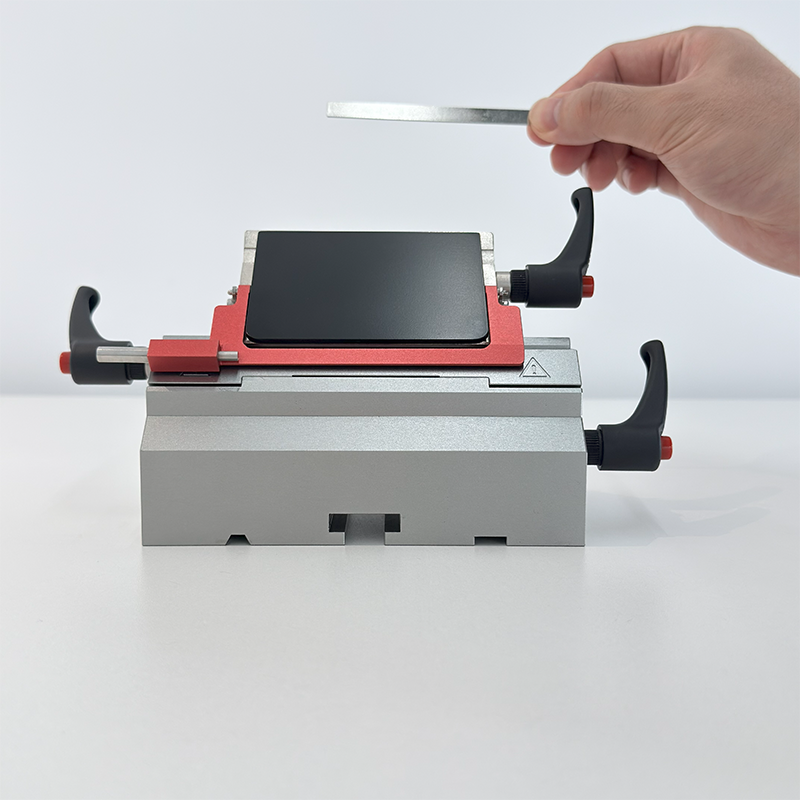 Roundfin DualFit Microtome Blade Holder for Both High-profile and Low-profile Microtombe Blade