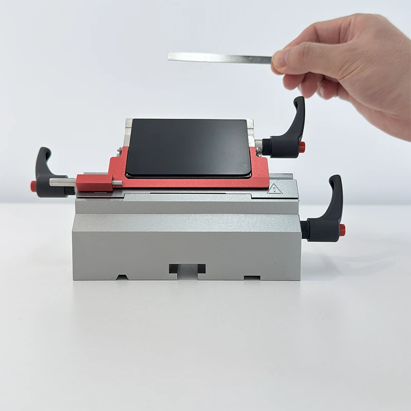 Roundfin DualFit Microtome Blade Holder for Both High-profile and Low-profile Microtome Blade