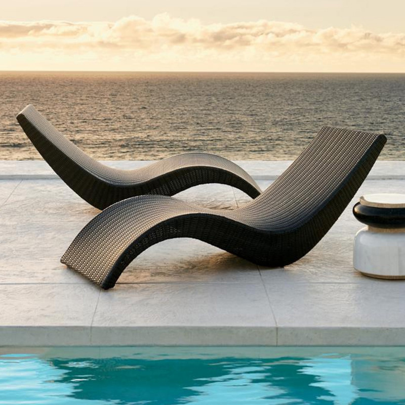 High Quality Swimming Pool Rattan Lounge Chair
