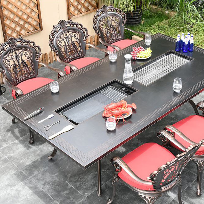 Outdoor Cast Aluminum Coffee Table And Chairs