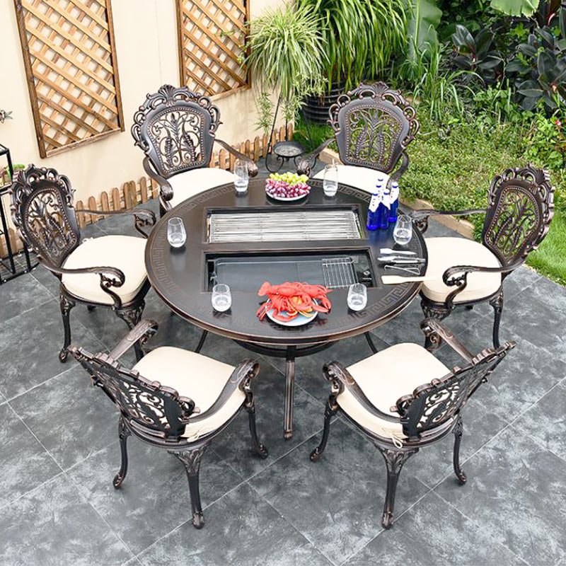 Outdoor Cast Aluminum Coffee Table And Chairs