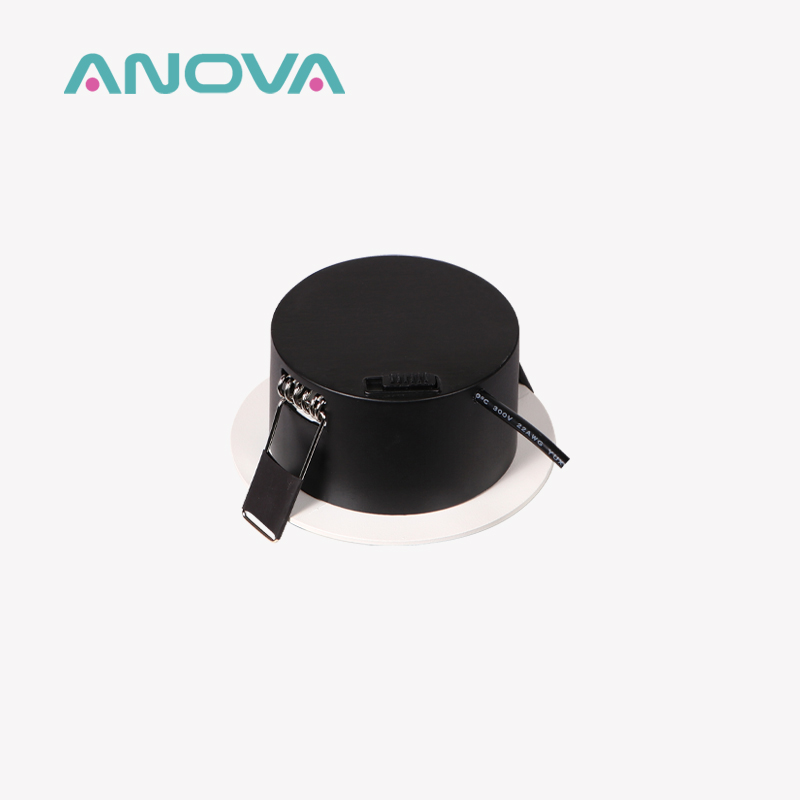 Back Cover Tri-CCT switchable Ceiling LED Recessed Downlight