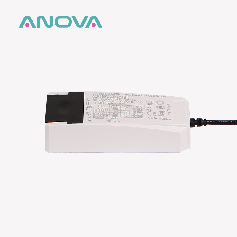 4-Currents Selectable 15W LED Driver