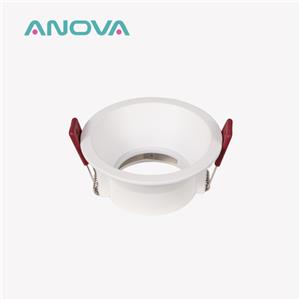 Antirefleks downlight-ramme fornybart materiale