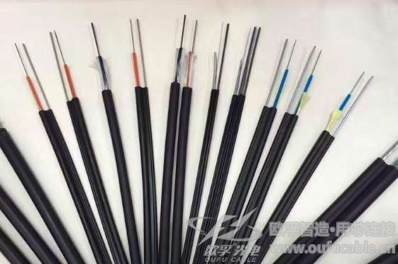 What are the structural characteristics of OUF non-metallic armored gyftza53 optical cable？