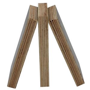 Papan Lapis Berhadapan Filem Kalis Air Hitam