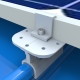 Sistema de montaje de estanterías solares con gancho para techo de tejas sin rieles