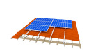 Trong hệ thống lắp đặt mái nhà cho tấm pin mặt trời