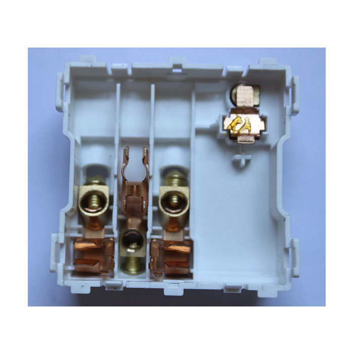 13A 5pin Multi Wall Socket