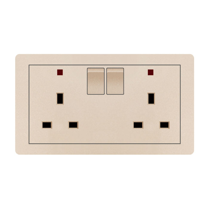 13A Uk Socket With Switch