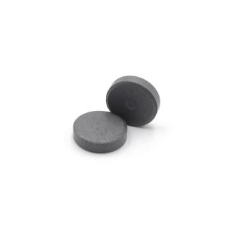 Nam châm vĩnh cửu thiêu kết cứng Ferrite