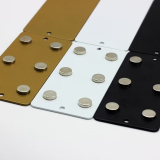 네오디뮴 자석이 내장된 N52 자성 금속판