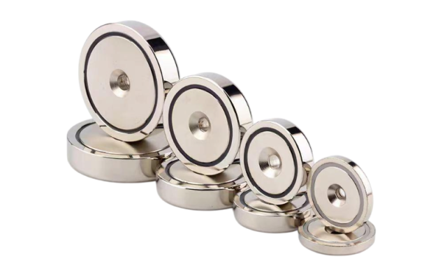 Why Can Pot Magnets of the Same Size Have Very Different Pull Forces?