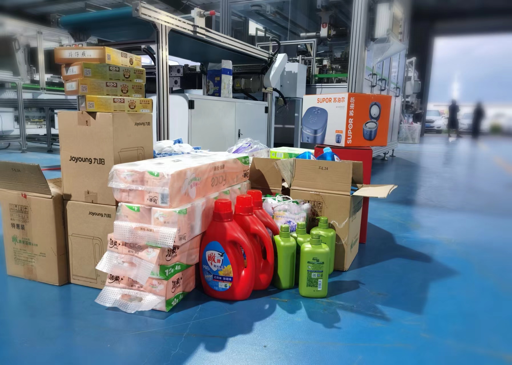 full-servo packaging machine