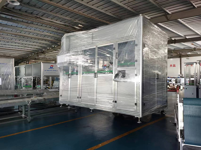 मिड-स्पीड डायपर पैकिंग मशीन क्वान्झू में क्वांजिया को वितरित की जाएगी