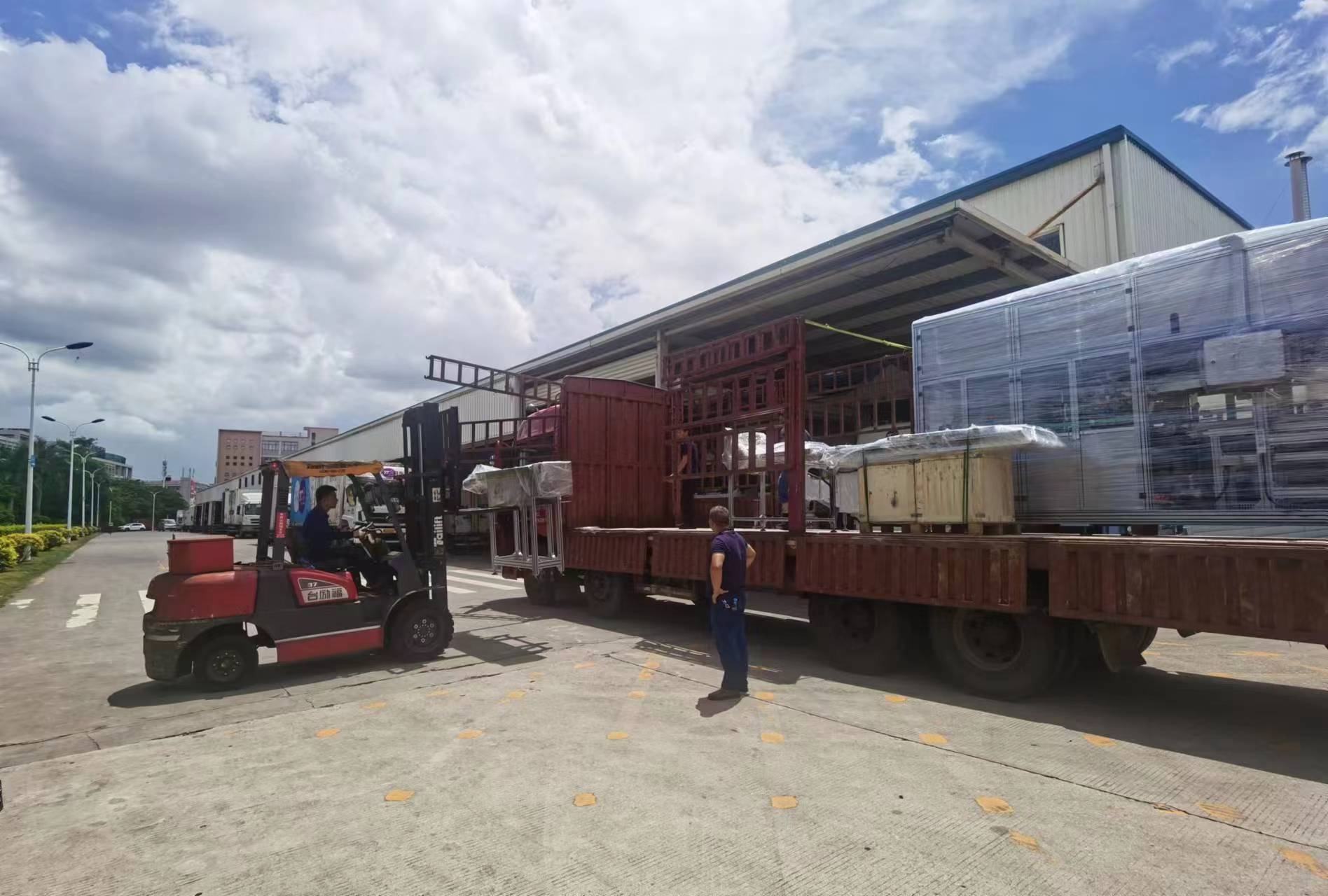 sanitary pad packing machine