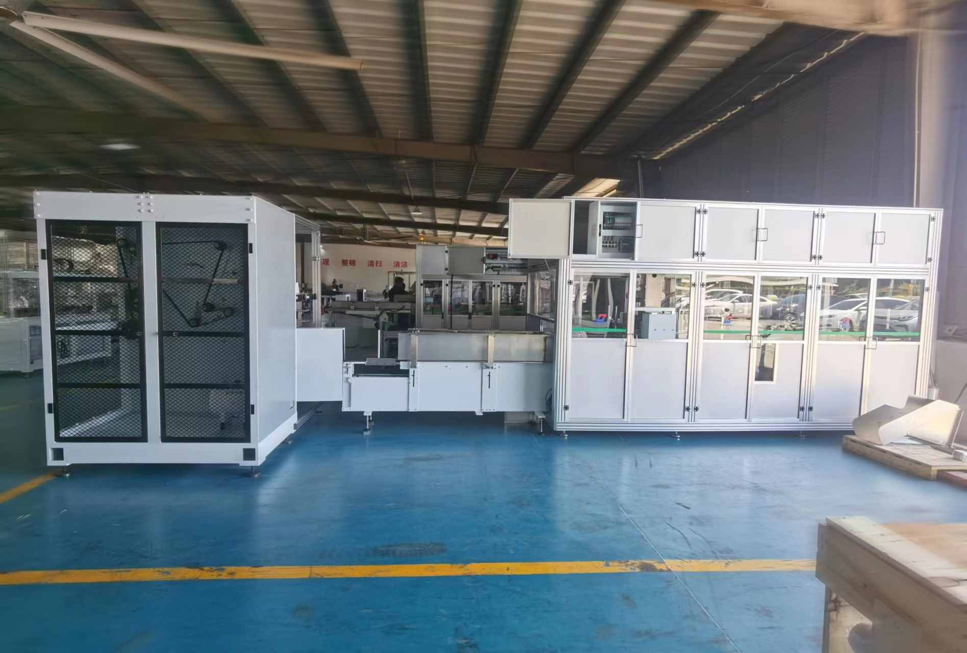 योफोके के लिए पूरी तरह से स्वचालित अंडरपैड पैकिंग मशीन, लगभग पूरी असेंबलिंग