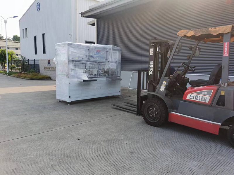 निकटवर्ती निकास के साथ स्टेकर ओडीएमयू में डिलीवरी के लिए तैयार है