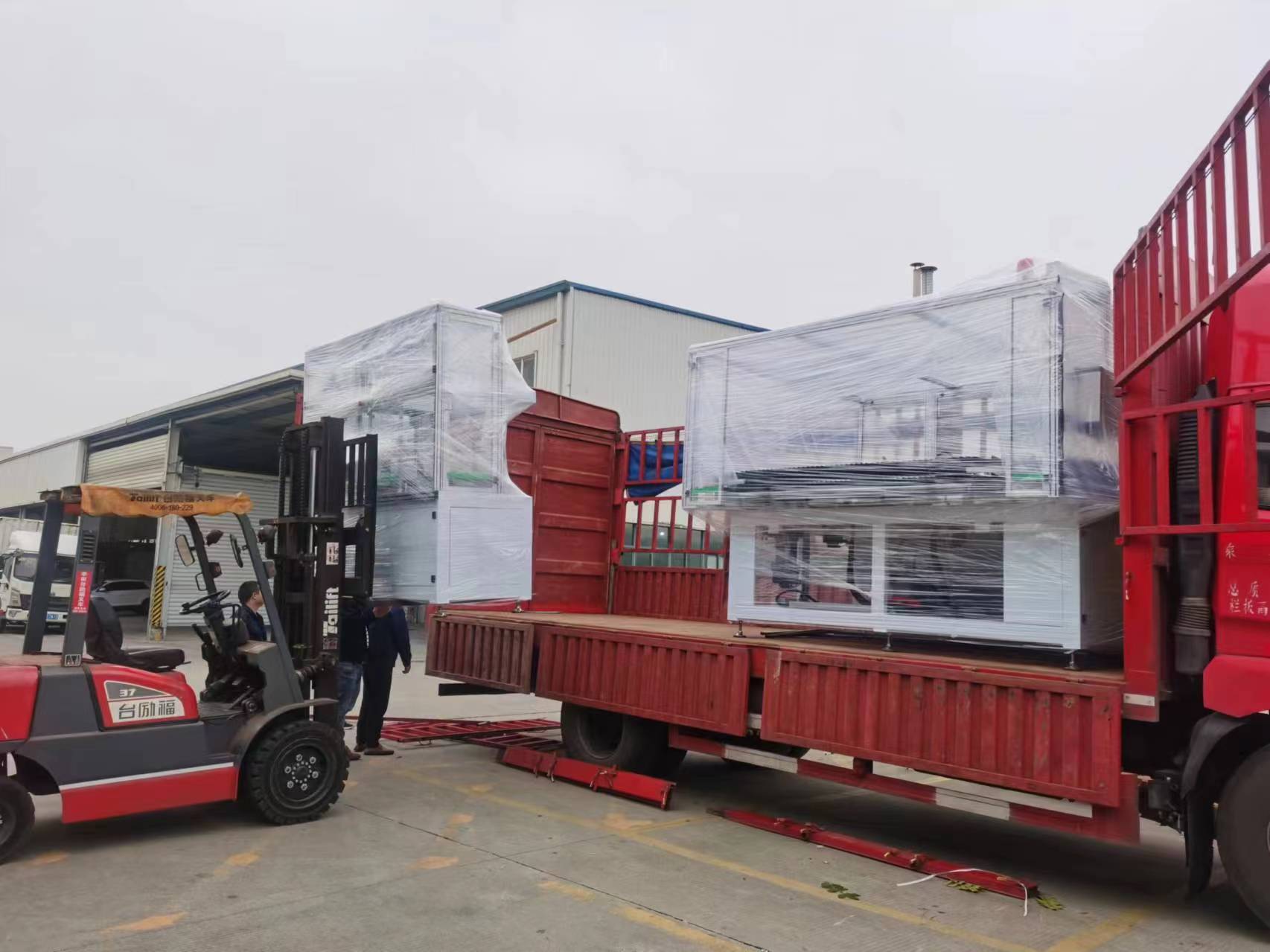 리안 HE에게 배달될 전체 서보 기저귀 스태커