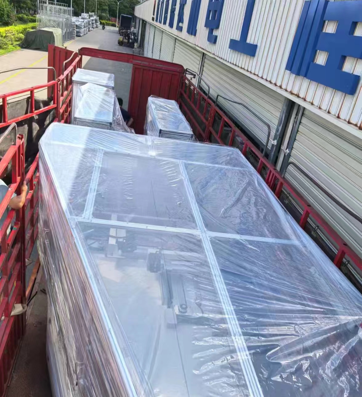 हाई-स्पीड डायपर स्टेकर हानवेई जा रहा है