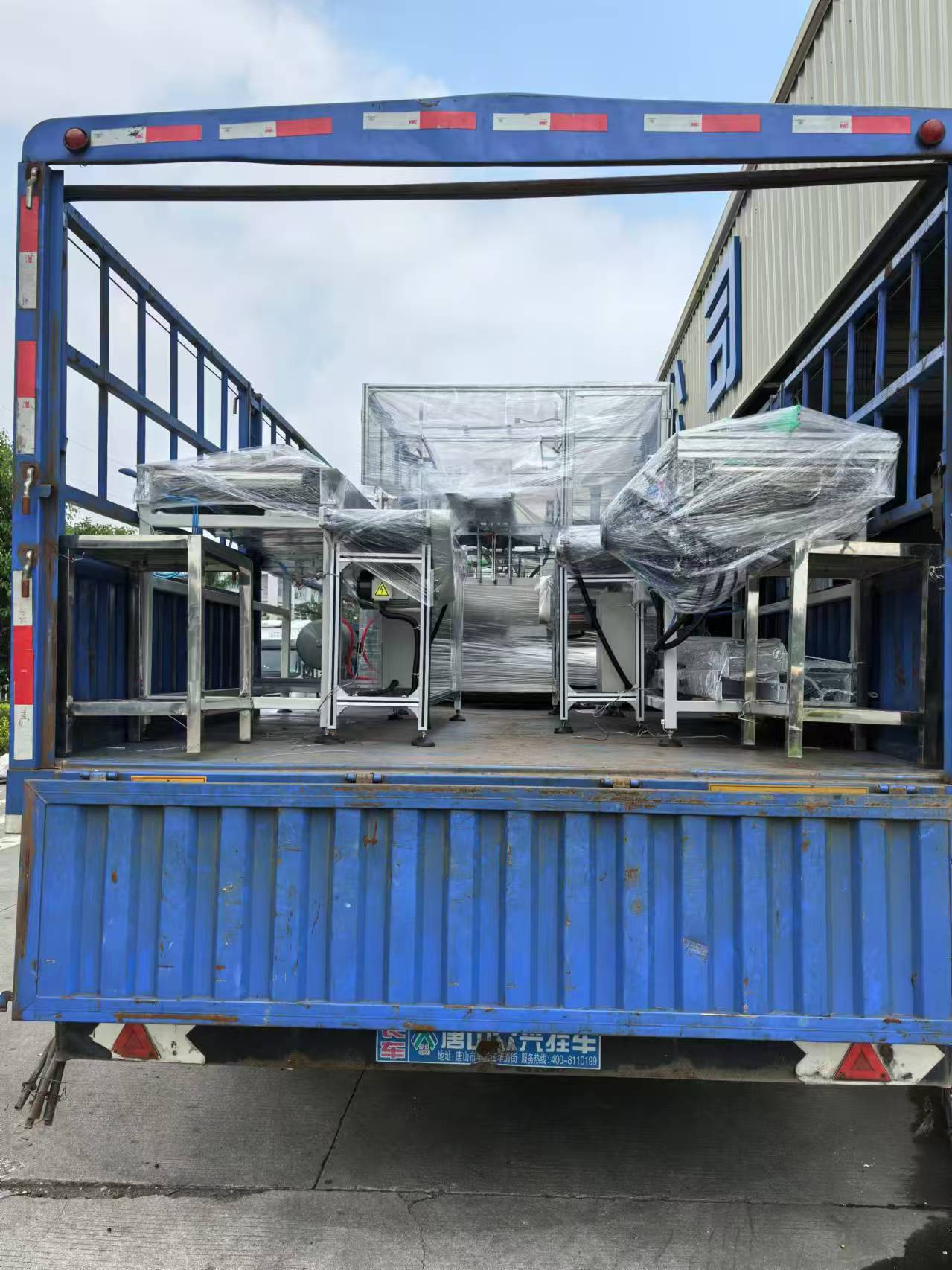 sanitary pad packing machine