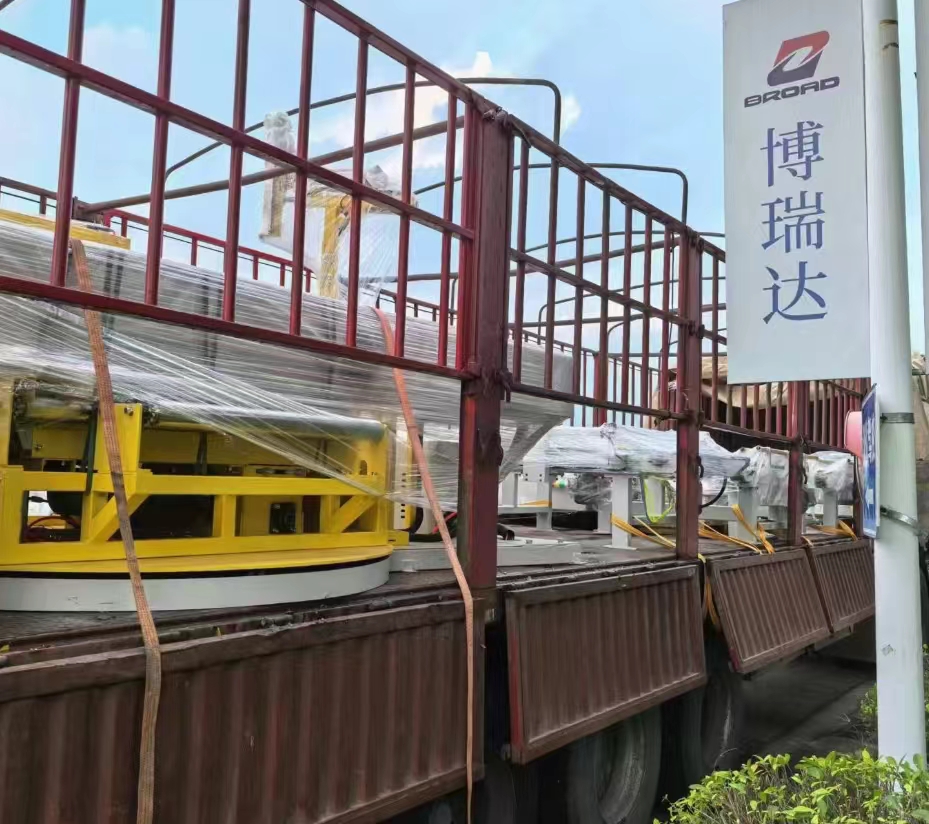 Mesin Karton   Pelet Robot menuju Tianjiao sebelum Perayaan.