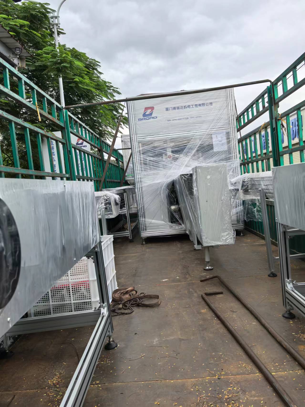 sanitary pad packing machine