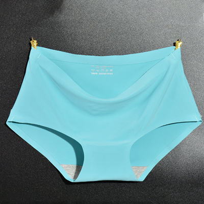 Cute Seamless Cotton Underwear For Women