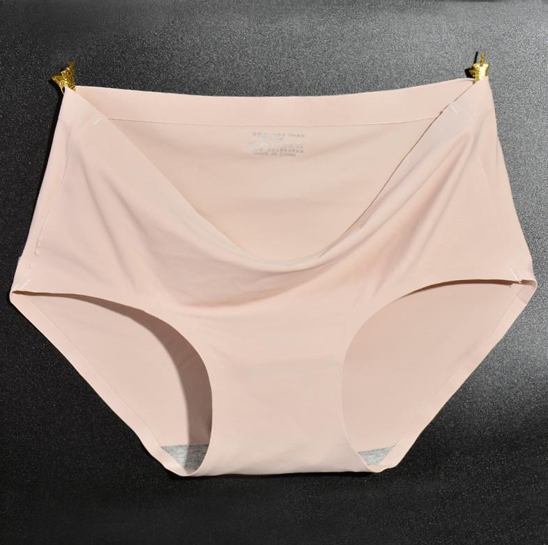 Cute Seamless Cotton Underwear For Women