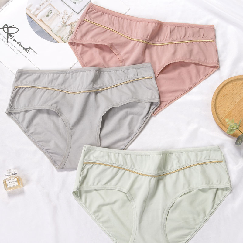 Pretty Low Rise Nylon Cotton Panties For Women