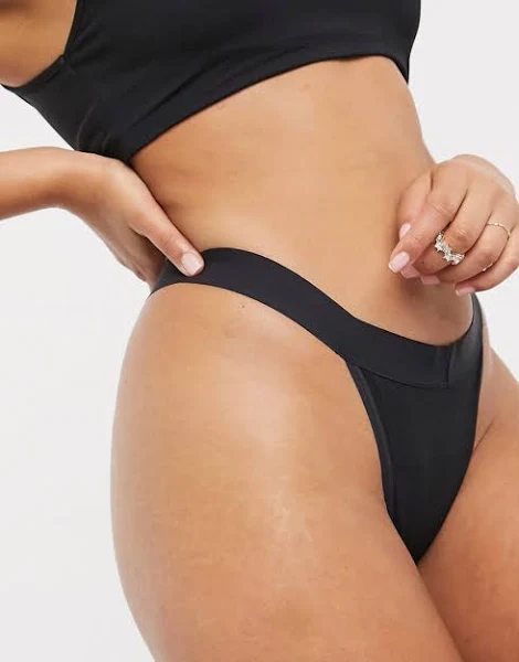 Top 10 Benefits of Women Wearing ThongsWhat Are The Benefits Of Thongs For Women?