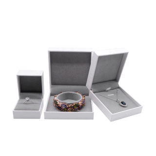 caixa de joias de anel de pulseira de brinco de papelão branco