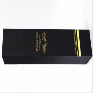 Caixa de presente de vinho preto com fixo