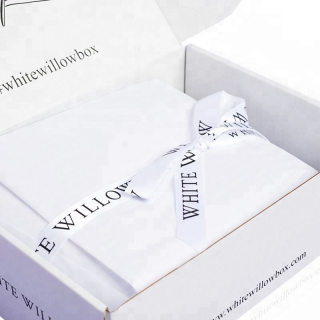 Cajas postales de cartón corrugado impresas a una cara