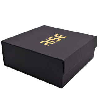 Delicada caja de embalaje de chocolate con