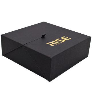 Delicada caja de embalaje de chocolate con