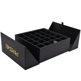 Delicada caja de embalaje de chocolate con