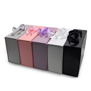 Magnetic Foldable Packaging Box with handle
