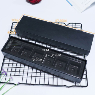 Caixa de chocolate com tampa transparente