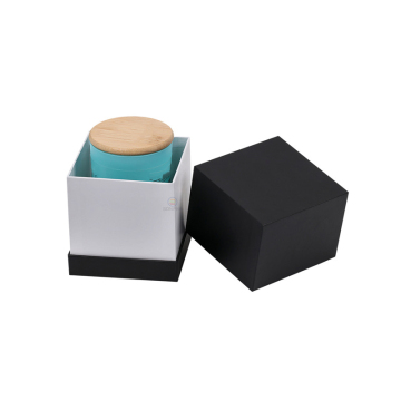 Подарочная упаковка для свечи на столбе