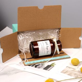 Verpackung aus Wellpappe Normalkarton