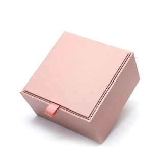 con coperchi bellissime scatole regalo rosa