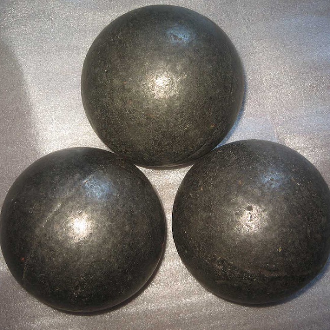 Cast iron ball