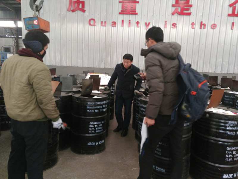 SGS đến nhà máy để kiểm tra