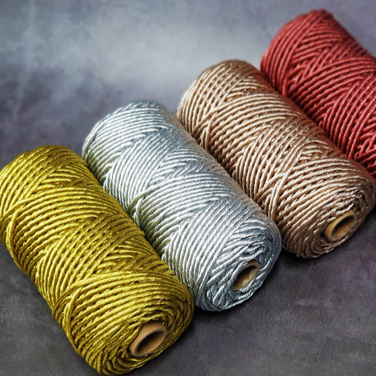 Ropemate 3/4 mm Metallic /macrame cord